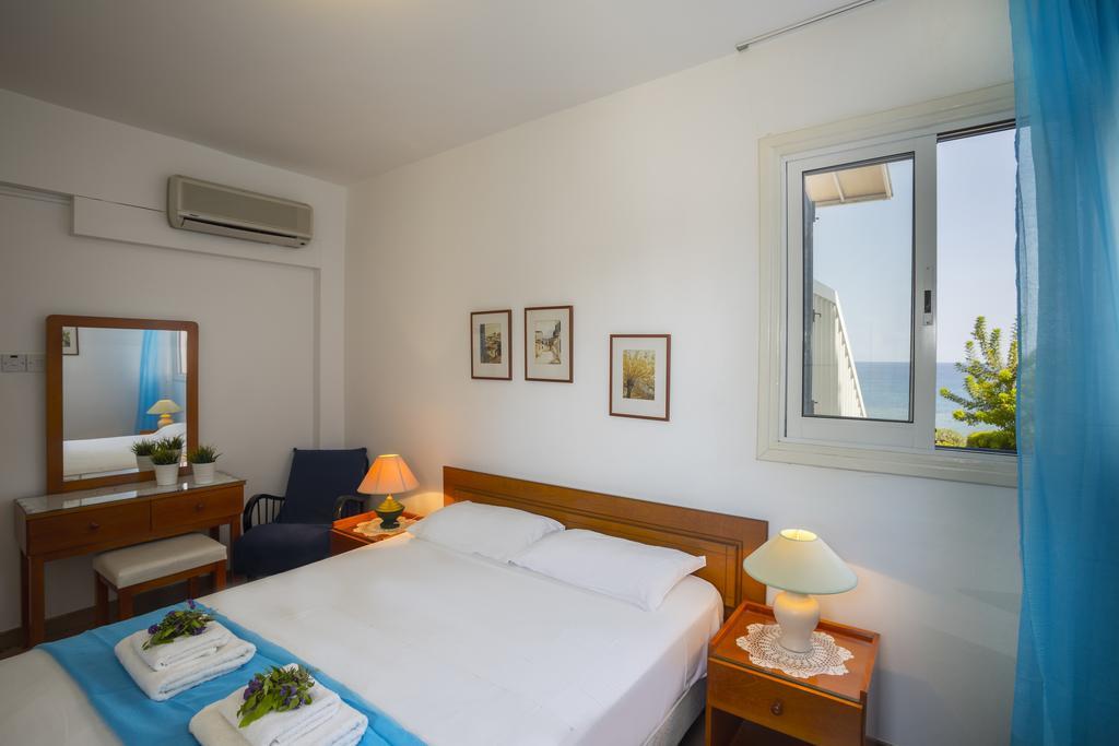 Protaras Beachfront Sirina Lina Suite 파라림니 외부 사진